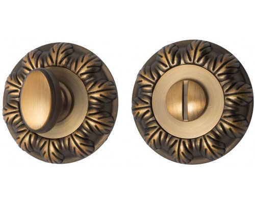 Фиксатор на розетке 