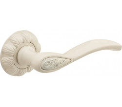 Ручка на розетке 