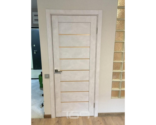 Дверь межкомнатная из эко шпона «Браво-22» Snow Art остекление Magic Fog