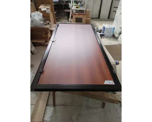 Дверь входная металлическая Optim 