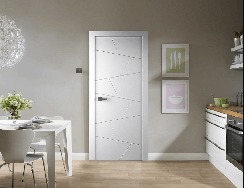 Геометрические узоры на двери с покрытием «эмалит»